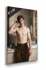 Jeune homme torse nu dans une