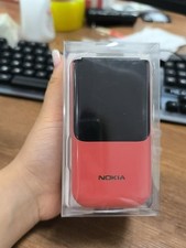 Nokia 2720 Flip - 4 GB - (Unlocked) - Dual-SIM - Classic Mobilephone