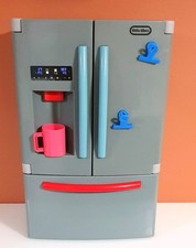 grand réfrigérateur dînette