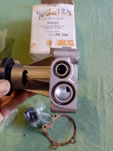 Volvo 242 244 pompe - à, eau