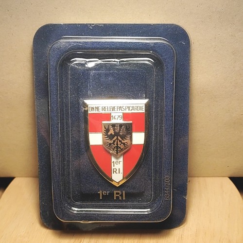 Insigne militaire 1er - 1er, on