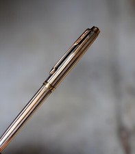 MAGNIFIQUE STYLO BILLE PARKER