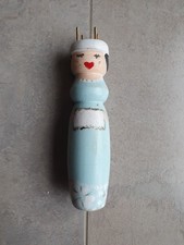 Tricotin artisanal de 13,5 cm