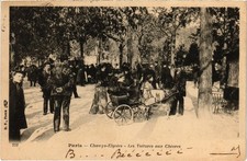 CPA PARIS 8e Champs-Elysées Voiture aux Chevres (1393163)