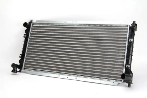Radiateur eau ailettes - radiateur, d'eau