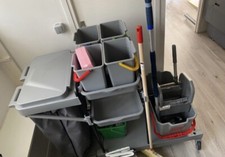 Chariot de nettoyage