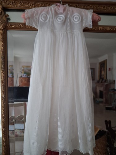 Exceptionnelle robe - , de