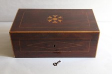 Antique Napoleon III mahogany wooden box and marquetry, dim 27.5 x 15.5 cm