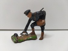 LR - Figurine "Garde chasse au furet" (plomb creux)