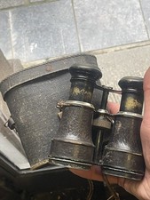 Paire de jumelles aviation