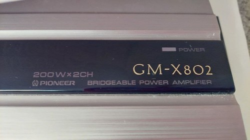 Amplificateur puissance - amplificateur, de