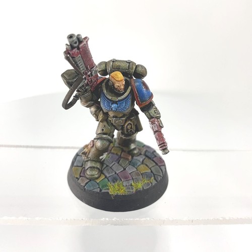 Lieutenant primaris avec - primaris,