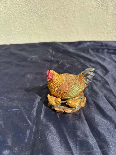 Boite pilules ancienne poule - a,