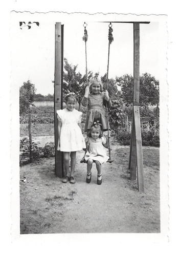 G1770 enfants sur - enfants,