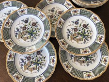 6 anciennes assiettes plates