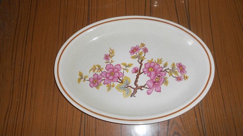 Ancien plat ovale - 1, porcelaine