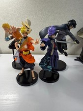 Lot de figurines Naruto Outfit