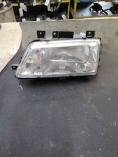 Phare Gauche Peugeot 405 État