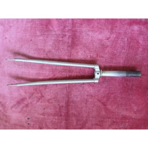 Fourche 168mm acier - acier, pour