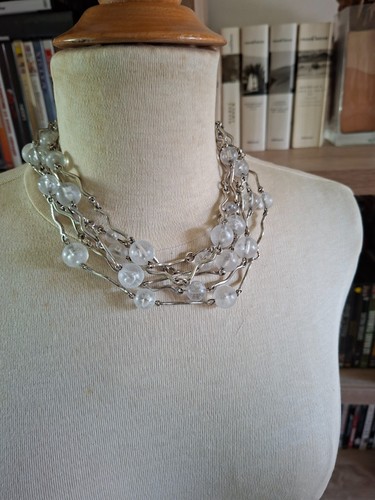 Biche bere collier - de,