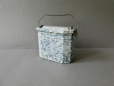 ancienne cantine, gamelle, en