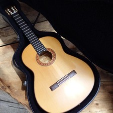 Yamaha Flamenco Guitar CG - FL1 with Case and Strings , Used , Japan