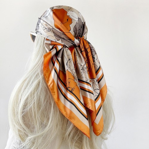 Foulard carré polyester