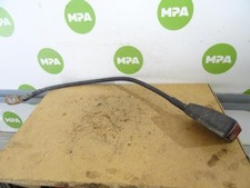 Attache ceinture avant gauche