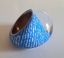 Swatch: Bague "Orbicula Blue"