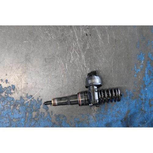 Injecteur volkswagen golf - injecteur,