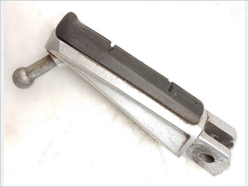 Repose pied avg - fz6, n