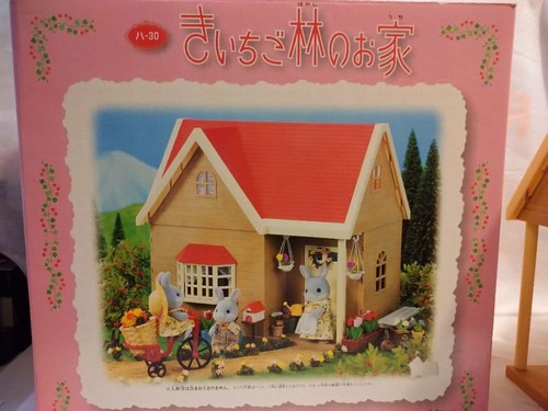 Sylvanian families red - sylvanian, roof