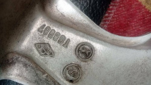 Ts8987 jantes peugeot partner - peugeot,