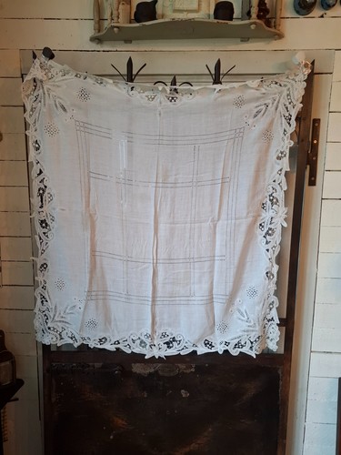 Ancienne petite nappe decor - petite,