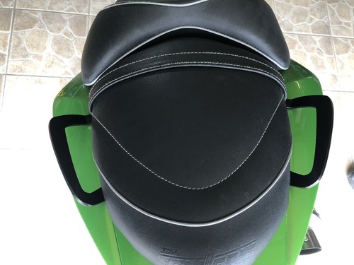 Poignee passager z750 z1000 - poignee,