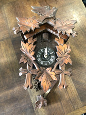 ANCIEN COUCOU EN BOIS, FORÊT