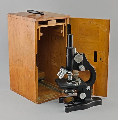 Leitz microscope antik 1947 - microscope,