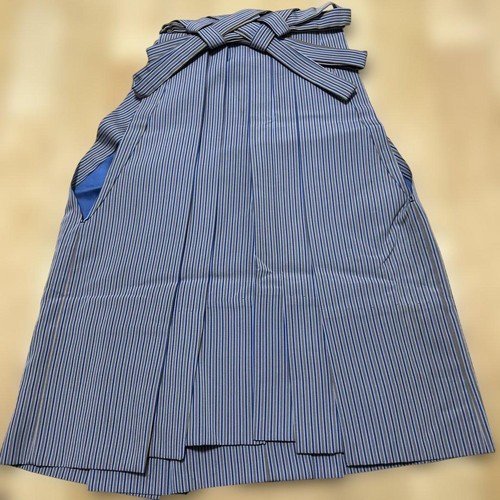 Hakama rayé bleu blanc