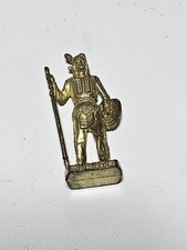 Figurines en métal originales