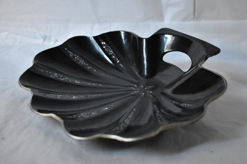 Ramasse miettes carton bouilli