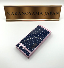 Téléphone à clapet Docomo