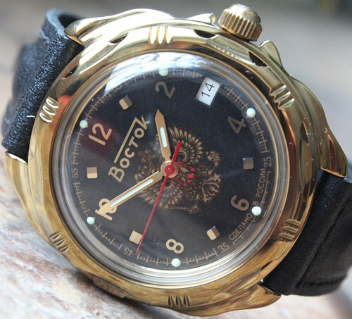 Montre bracelet mécanique - montre-bracelet,
