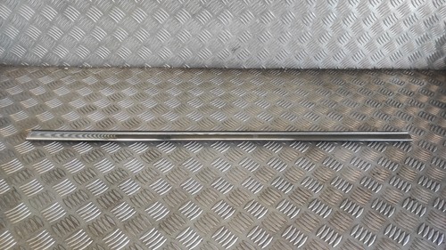 Baguette joint lécheur vitre