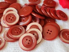 Lot 30 boutons vintage  rouge