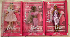 NRFB Lot neuf de 3 poupées BARBIE DELUXE STYLE HYV25, HYV27, HYV28