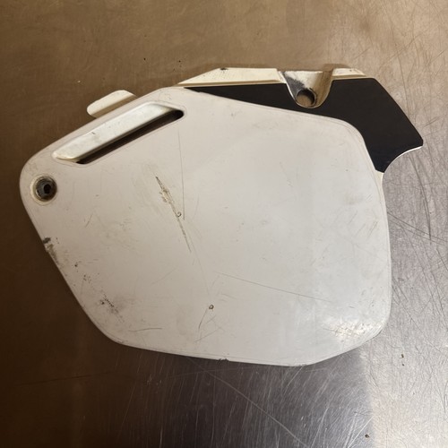 Plaque laterale gauche oem - laterale,