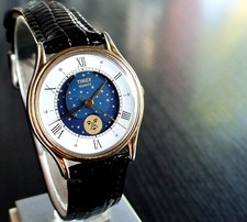 VINTAGE TIMEX M CELL ELEGANT MOON PHASE DIAL QUARTZ MEN'S GOLDEN BLK DRESS WATCH