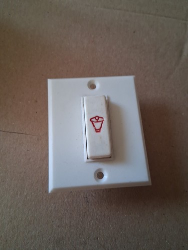Bouton poussoir sonnette - bouton,