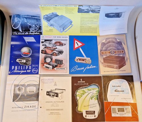 Contemporary car radio - 11,