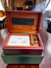 Davidoff Luxury No7 Cigar Humidor-Red Mahogany Wood-Hand Crafted in Switzerland